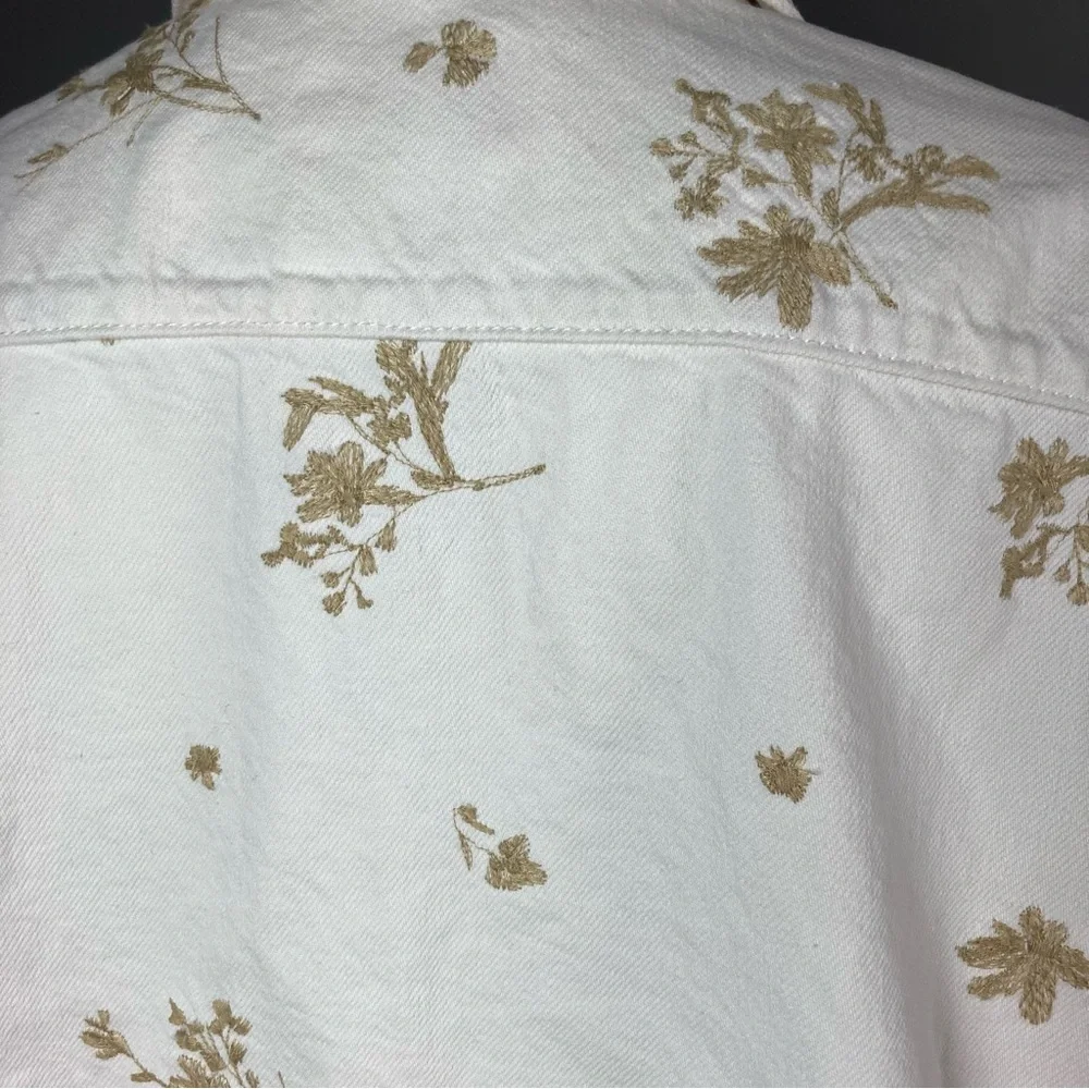 NEW Zara denim‎ jacket jean shirt white metallic floral embroidery extra small